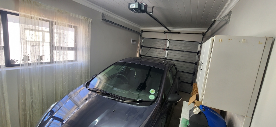 3 Bedroom Property for Sale in Dana Bay Western Cape